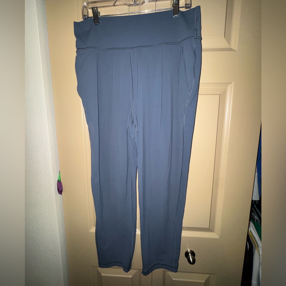 Athleta Women's Slate Blue Straight Leg Pants